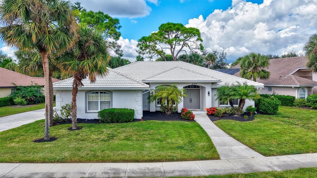 Photo of 2104 Tocobaga Lane, Nokomis, FL 34275 (MLS # A4668134)