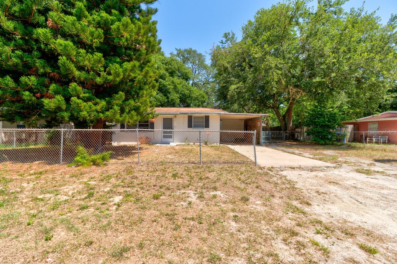 Photo 1 of 14 of 1218 LEON LANE house