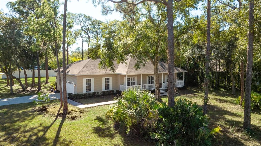 Photo of 13621 11th Terrace E, Bradenton, FL 34212 (MLS # A4675064)