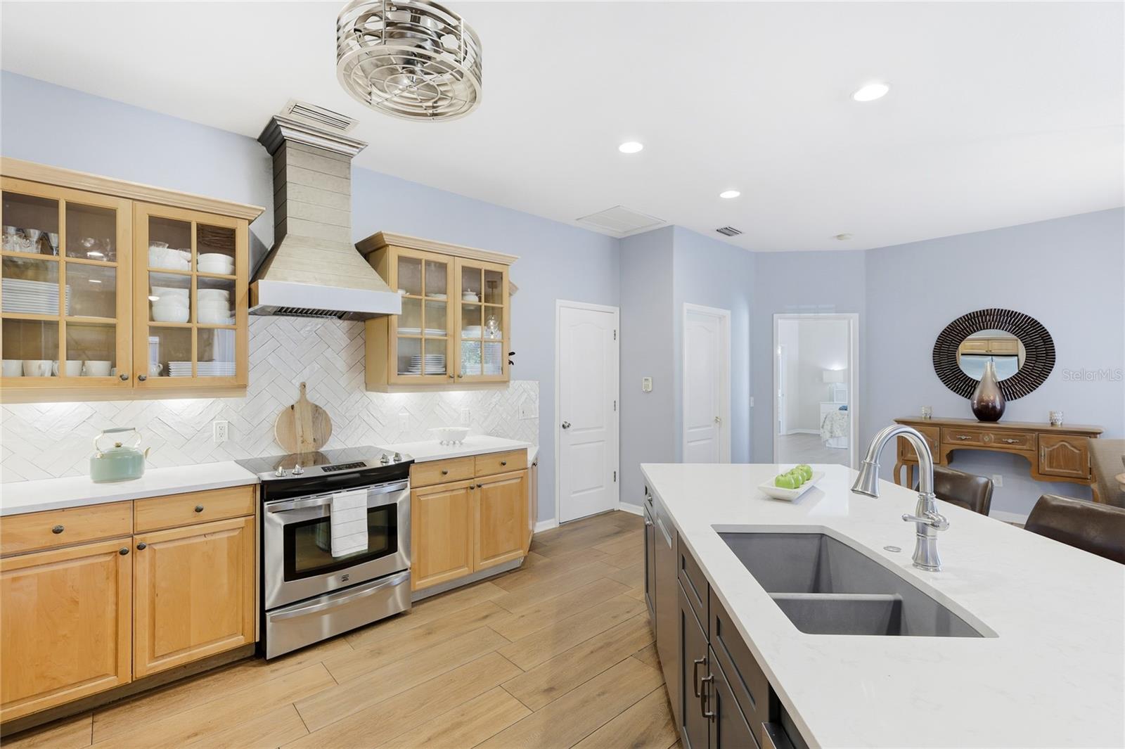 MILL CREEK PH IV - Residential