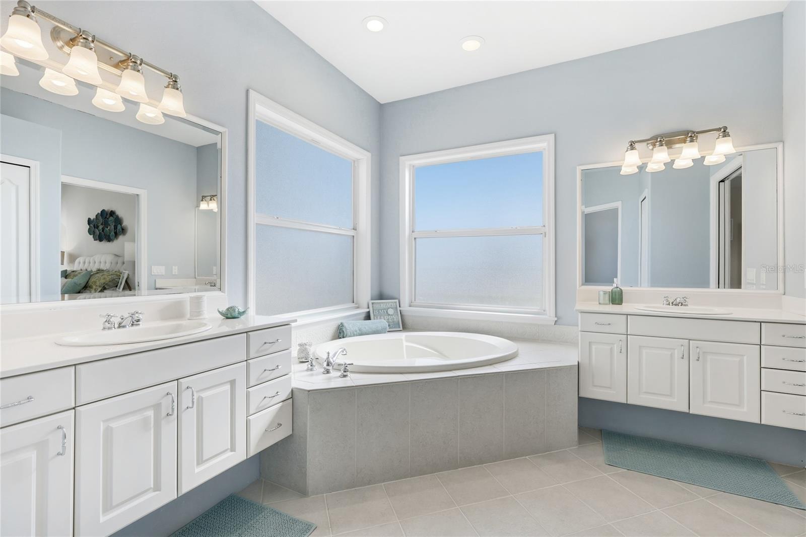 MILL CREEK PH IV - Residential