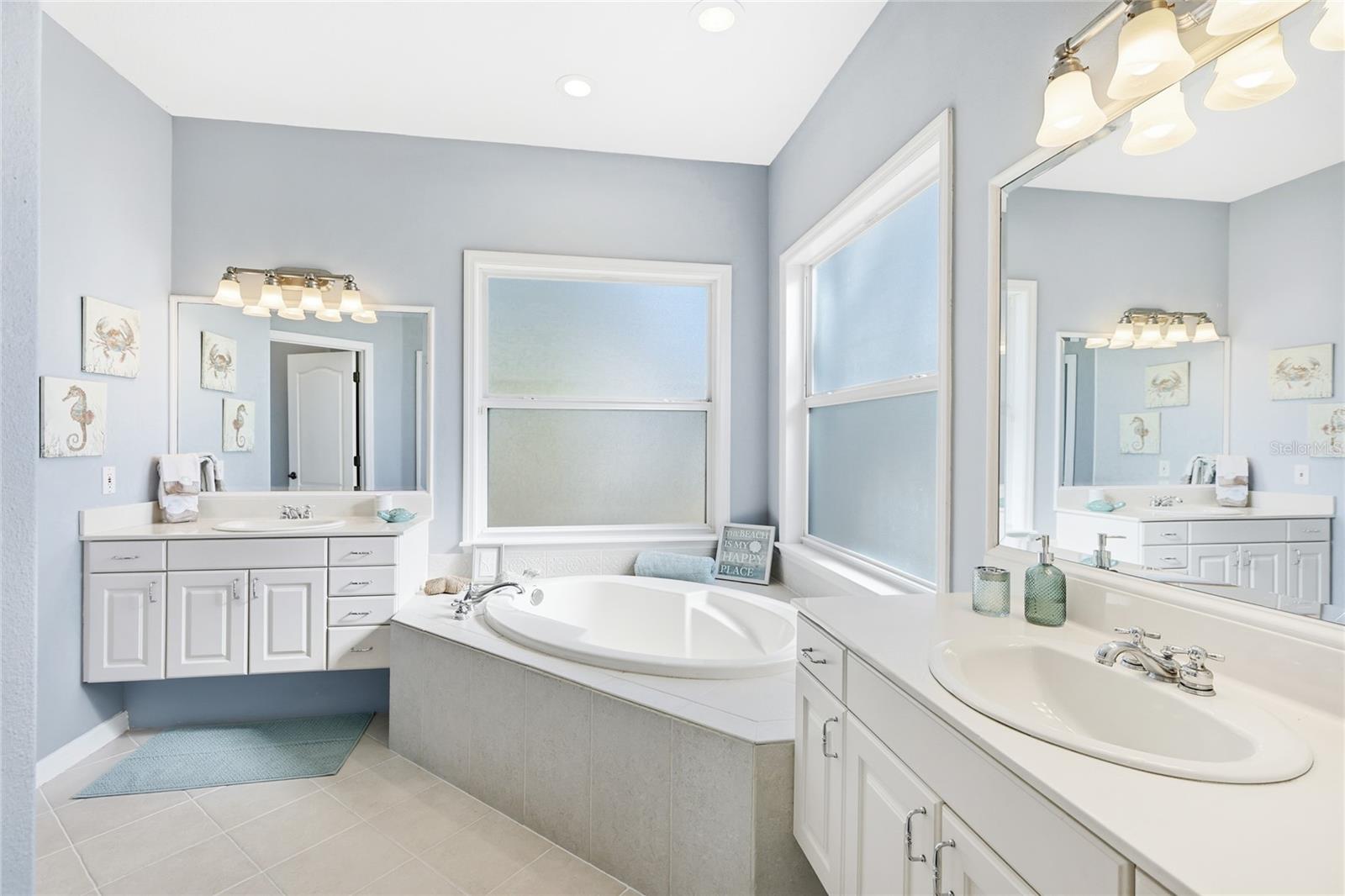 MILL CREEK PH IV - Residential