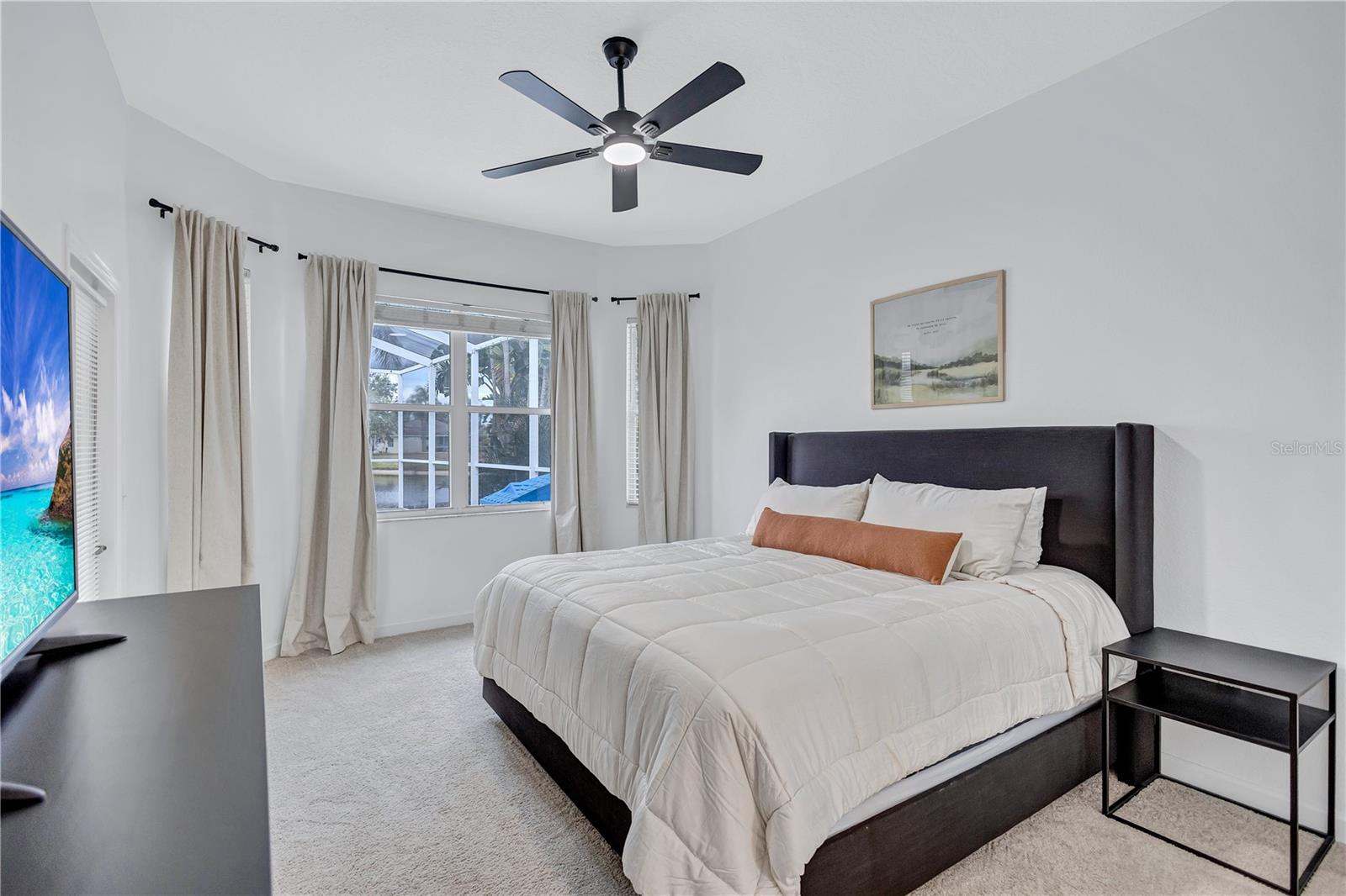 RIVER WATCH - Residential