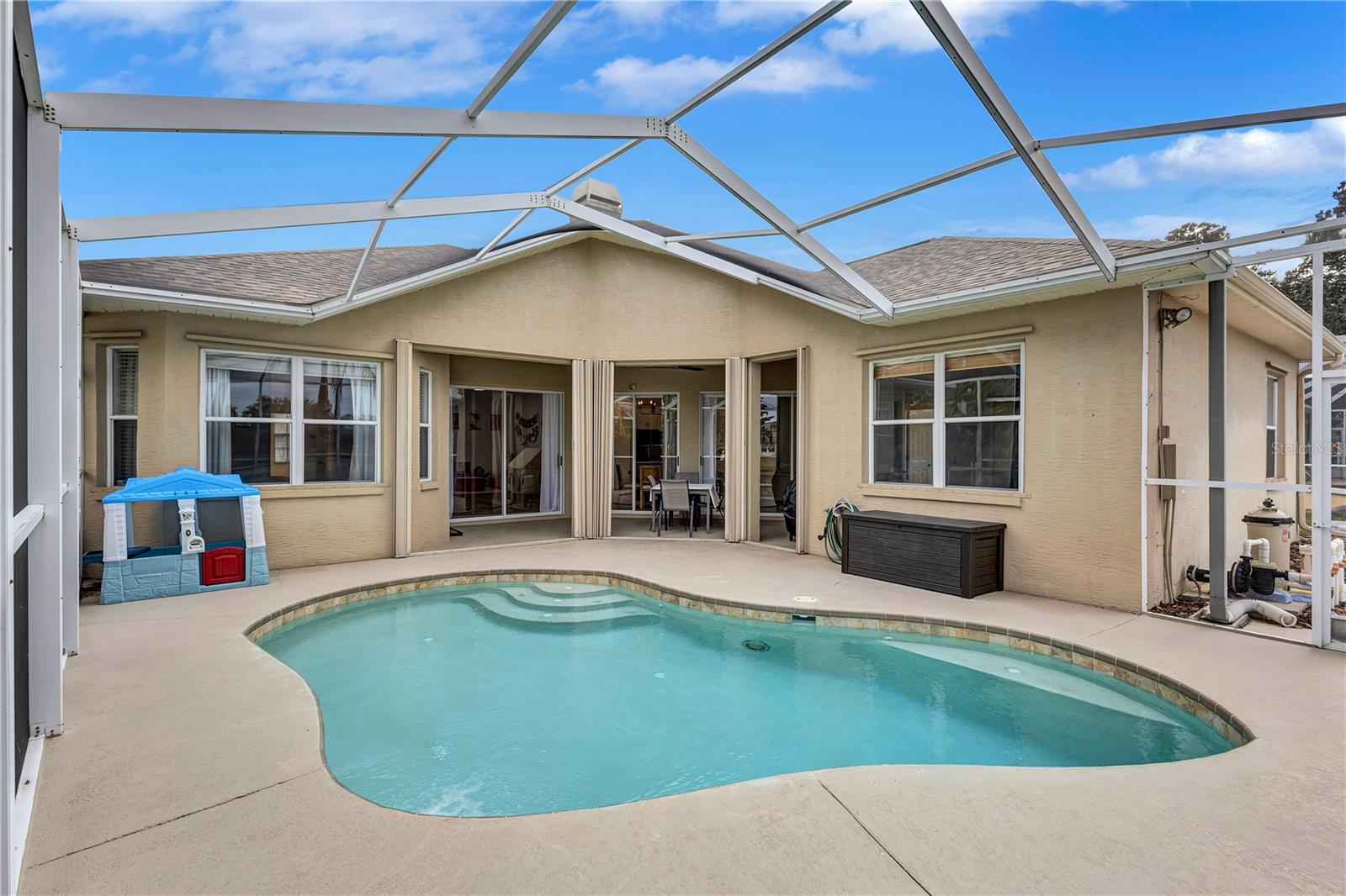 RIVER WATCH - Residential