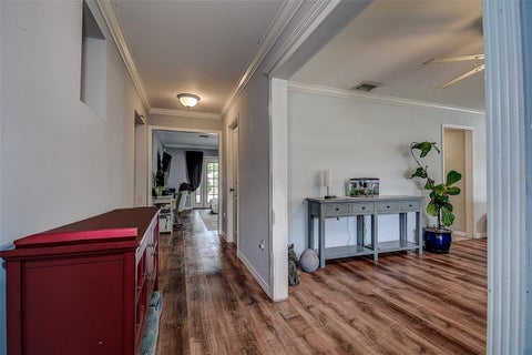 1508 Suffolk Street N, St Petersburg, FL 33710