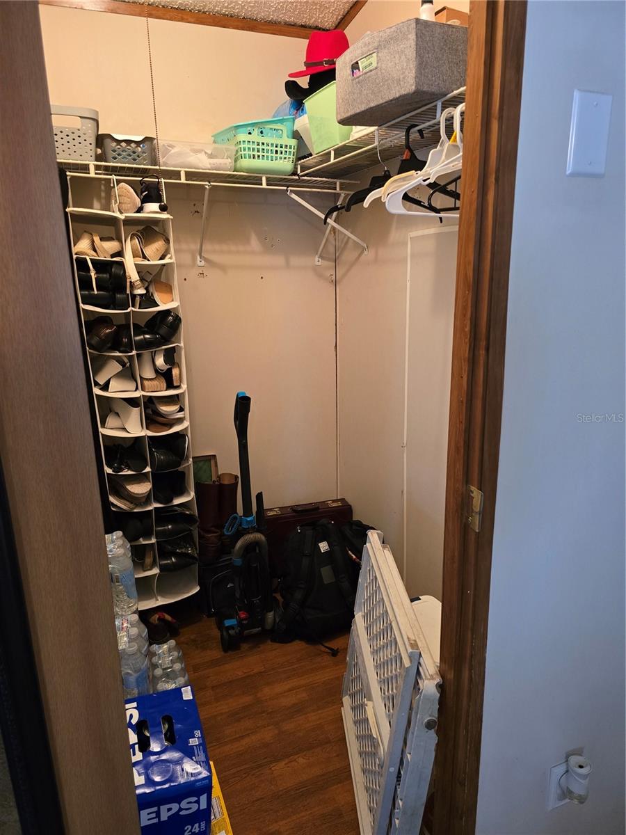 LAKE WEIR HEIGHTS - Residential