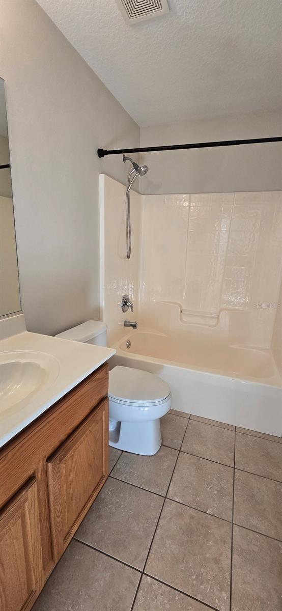 SILVER SPGS SHORES S - Residential Lease