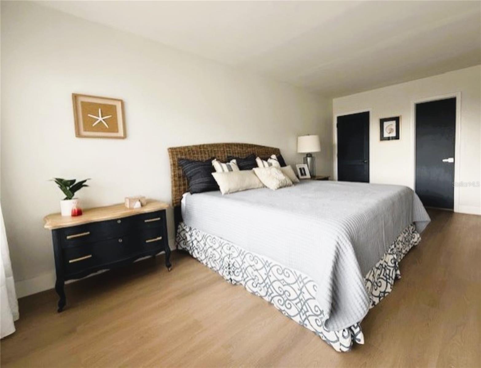 BEACH HARBOR CLUB - Residential Lease