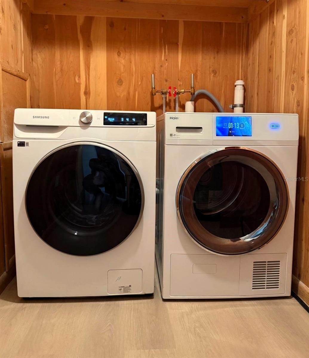 BEACH HARBOR CLUB - Residential Lease