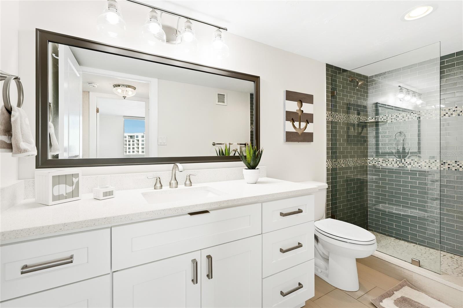 DOLPHIN TOWER - Residential