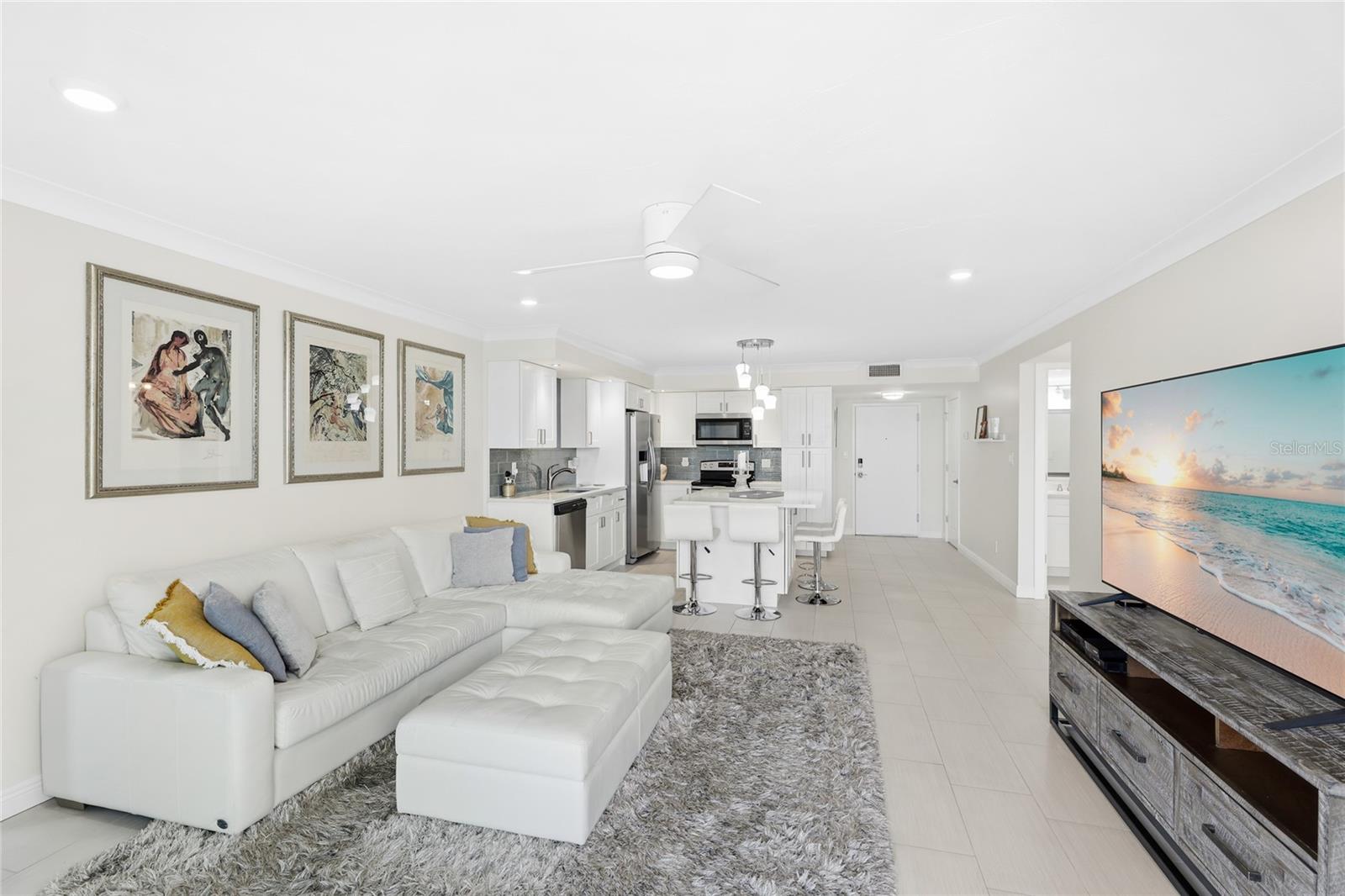 DOLPHIN TOWER - Residential