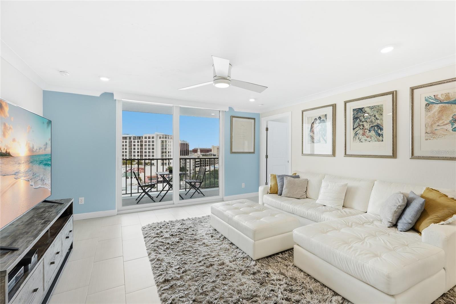 DOLPHIN TOWER - Residential