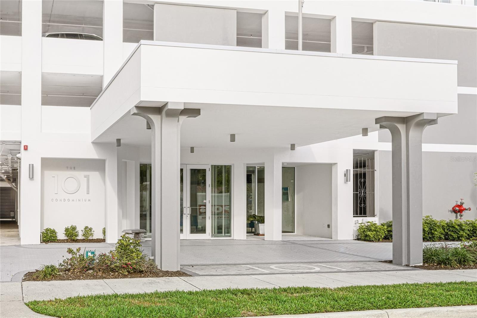 101 S GULFSTREAM AVENUE 14D