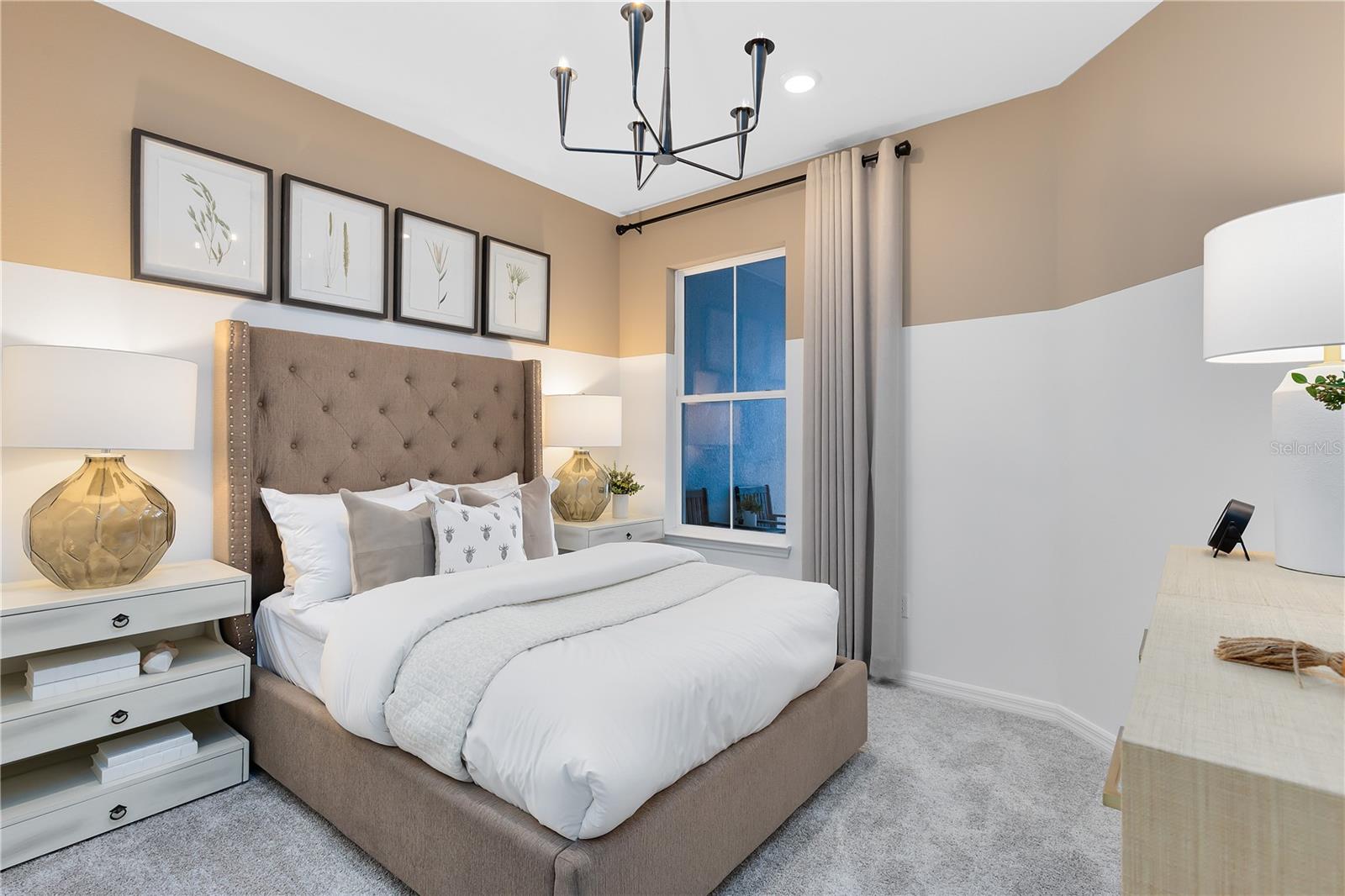 DEL WEBB TWIN LAKES - Residential