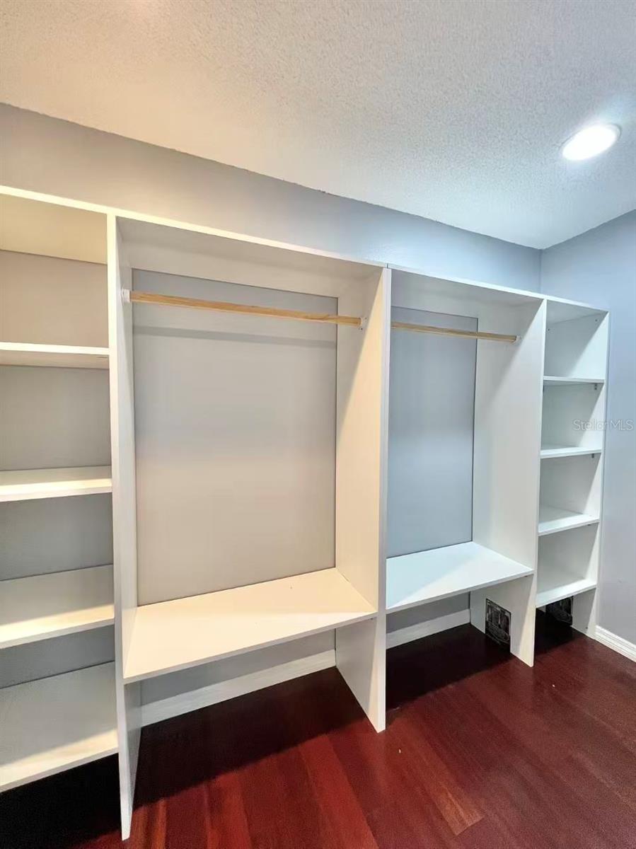 JASMINE TRAILS - Residential