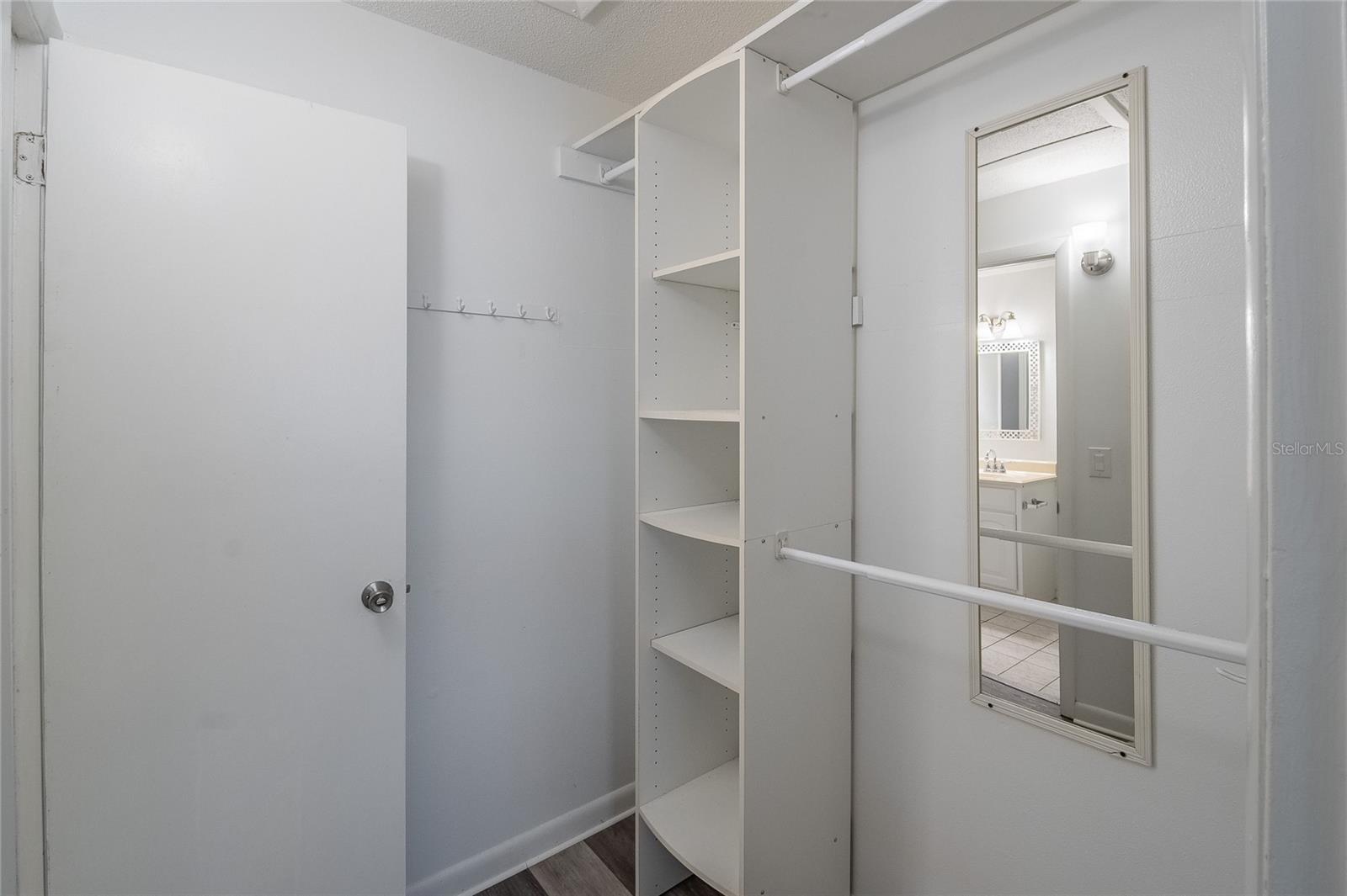 SANDY COVE WINTER HAVEN - Residential