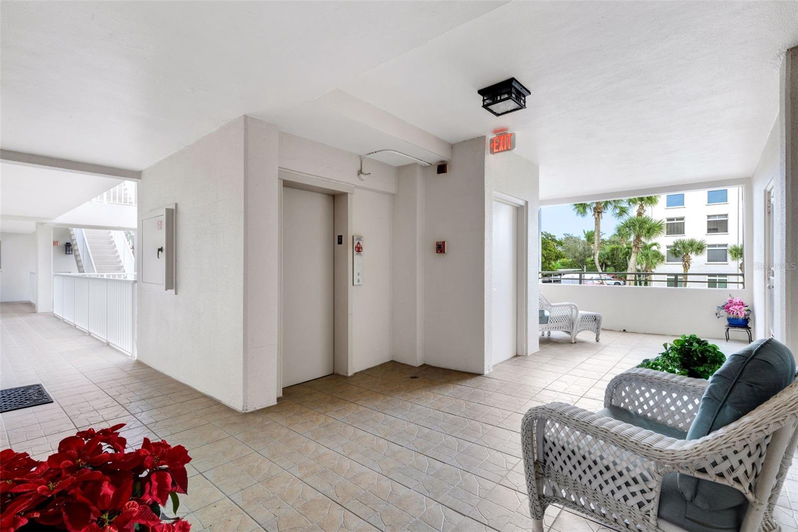 GOLDEN STRAND - Residential