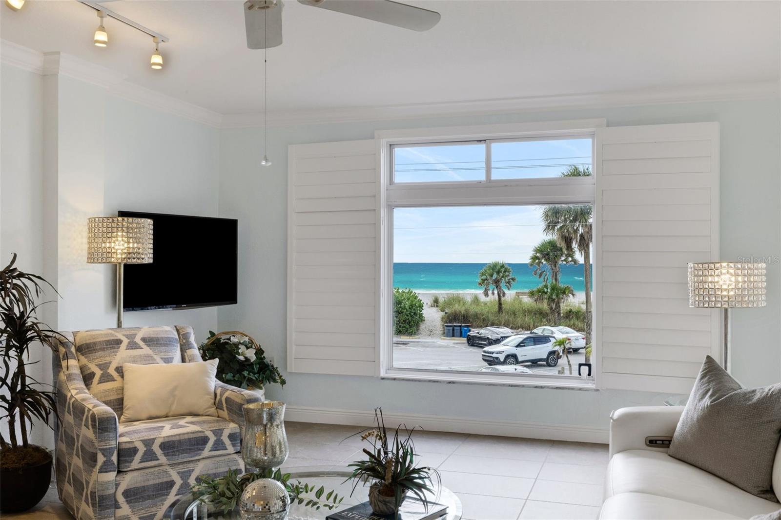 GOLDEN STRAND - Residential