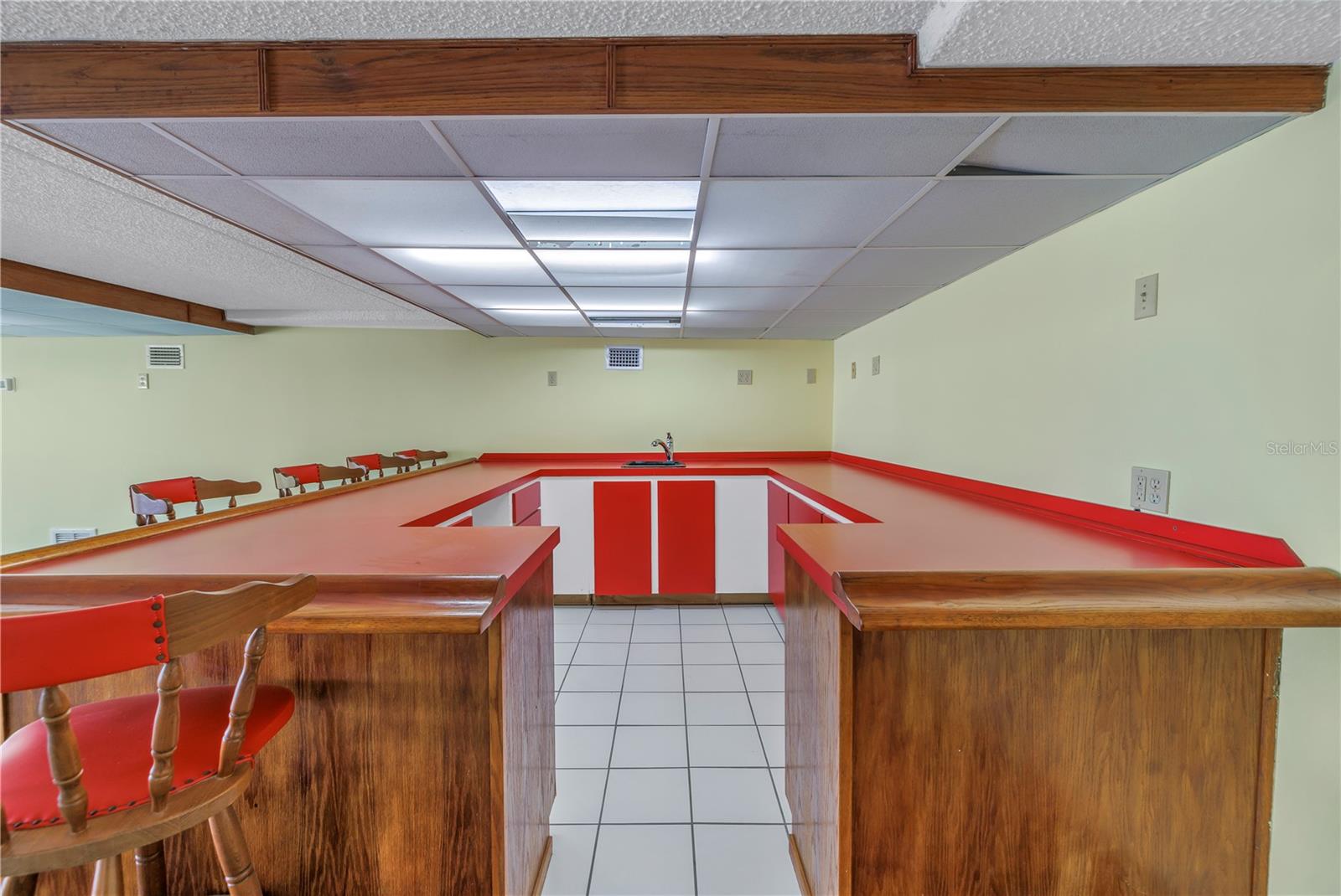 BAYWAY ISLES UNIT 02 - Residential