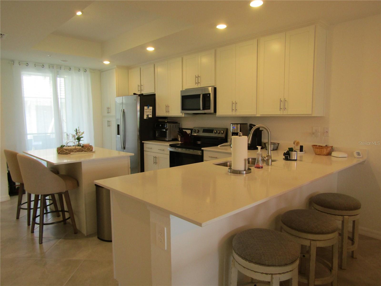 WELLEN PARK GOLF & COUNTRY CLUB - Residential Lease