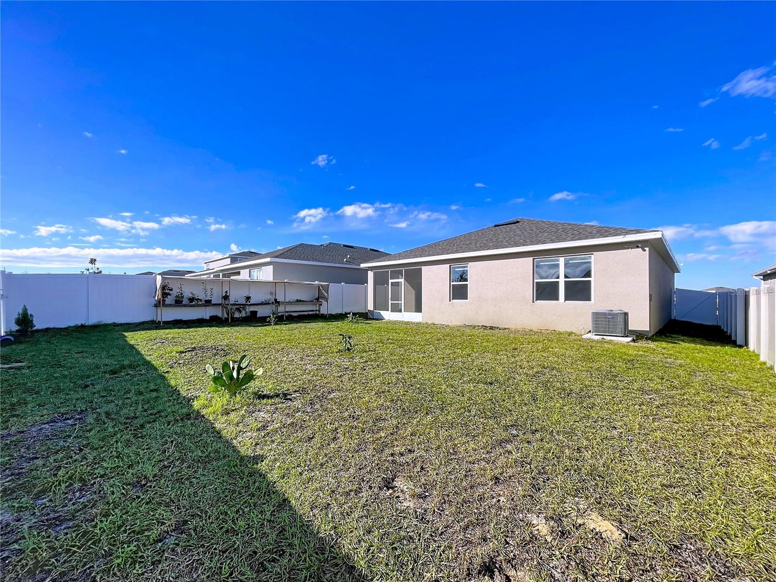 COVERED BRIDGE/LIBERTY BLUFF P - Residential