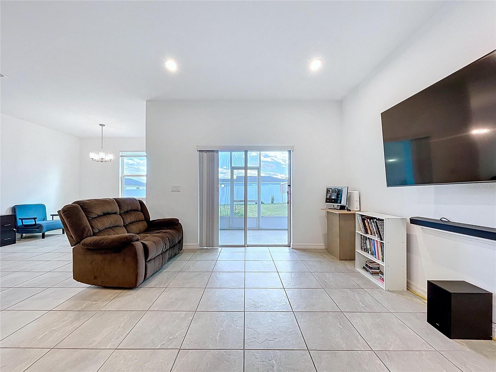 COVERED BRIDGE/LIBERTY BLUFF P - Residential