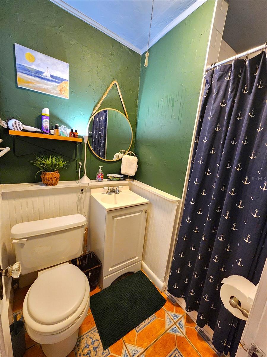 1205 OMAHA CIRCLE