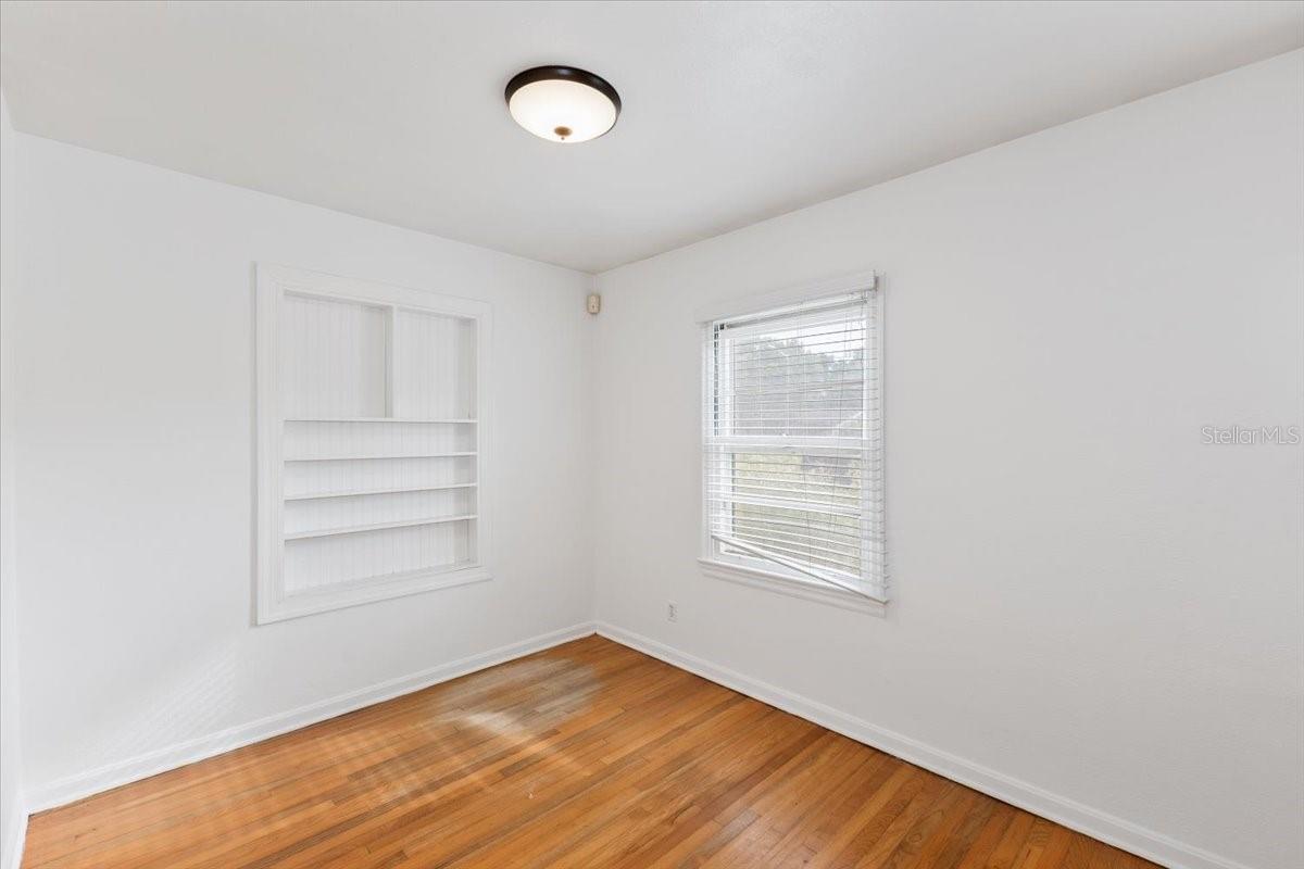 CRESTWOOD ESTATES - Residential
