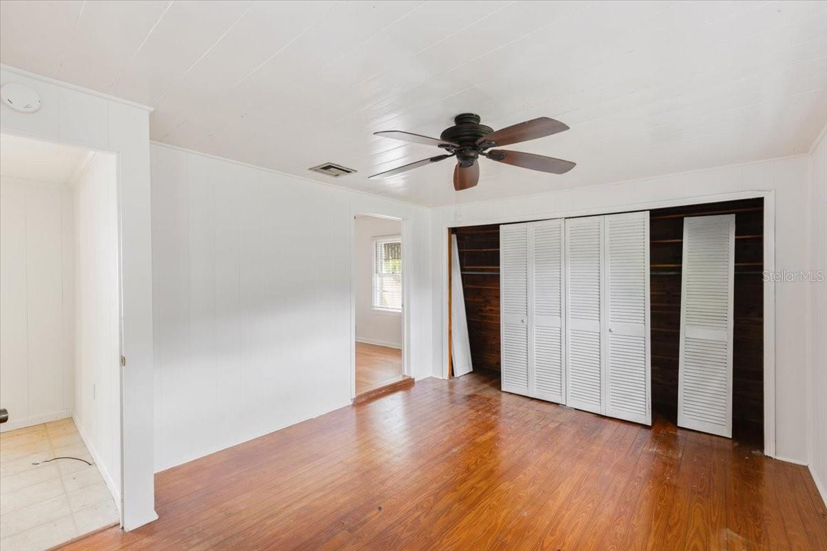 CRESTWOOD ESTATES - Residential