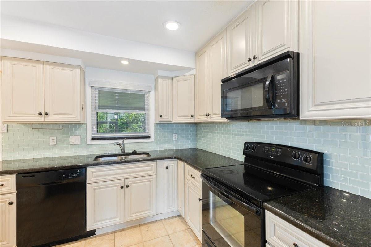 CRESTWOOD ESTATES - Residential