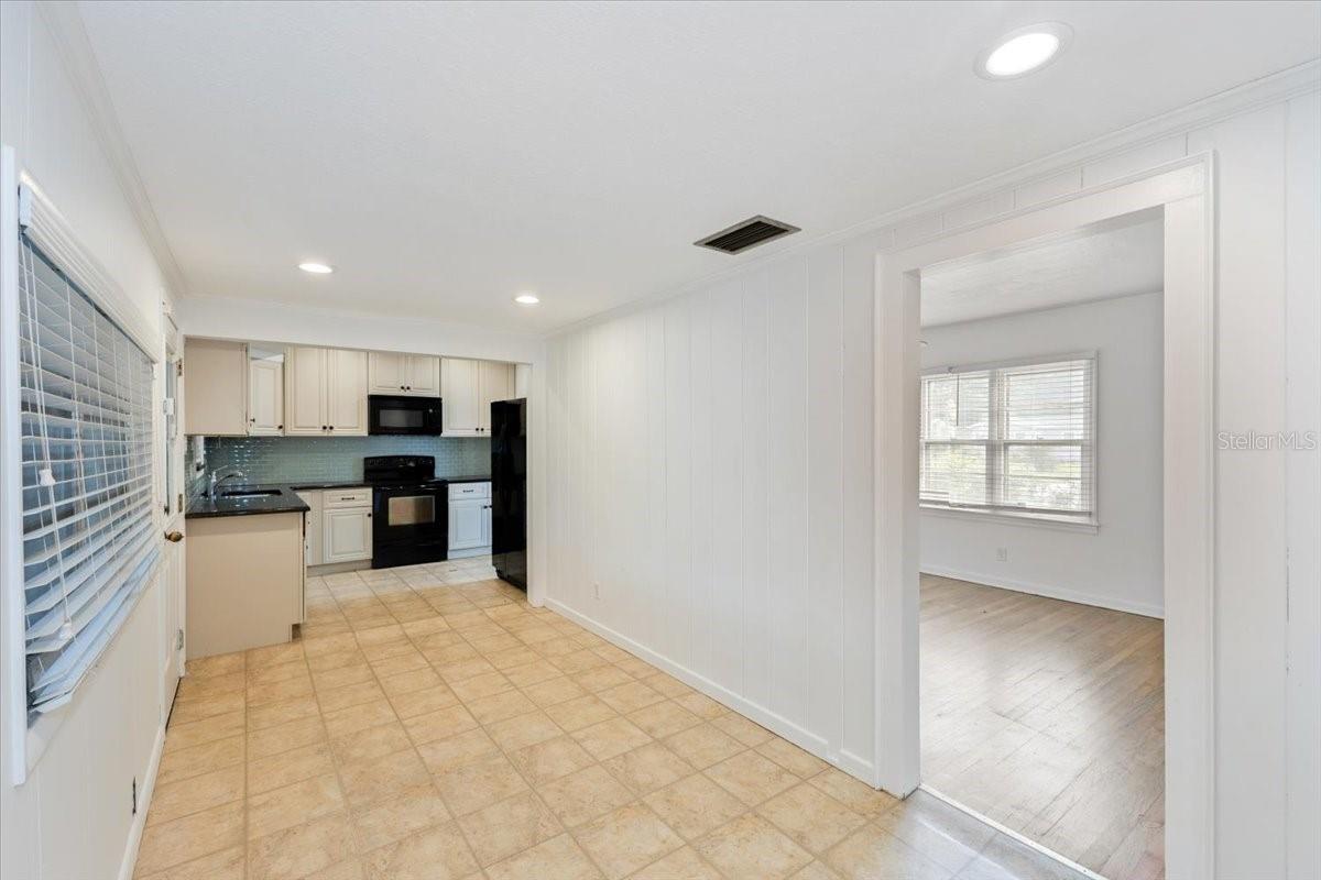 CRESTWOOD ESTATES - Residential