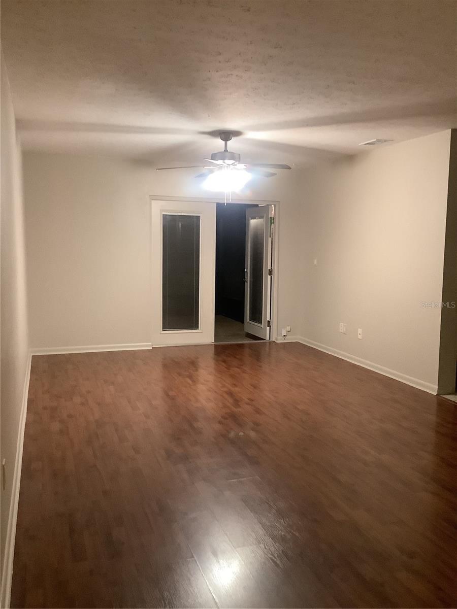 EASTFIELD SLOPES A CONDOMINIUM - Residential Lease