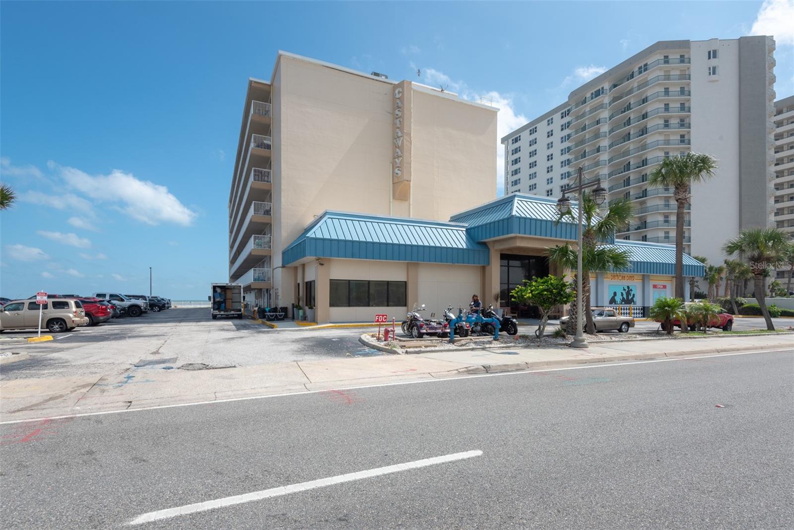 CASTAWAY BEACH RESORT CONDO - Residential