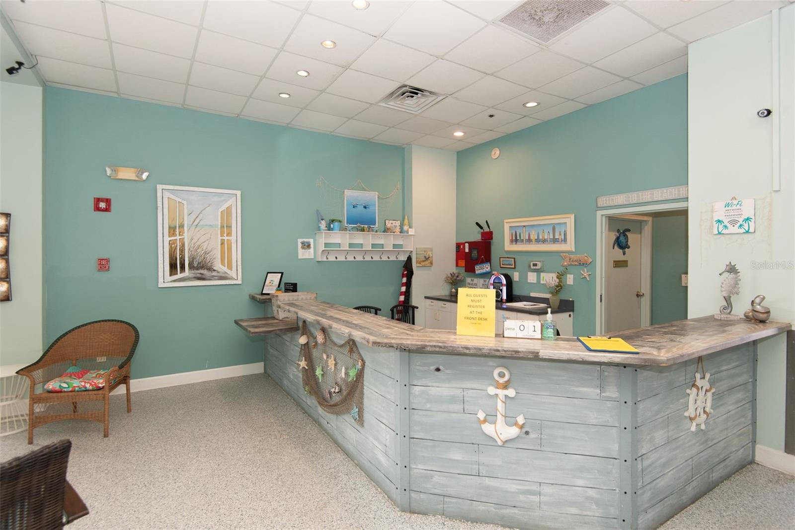 CASTAWAY BEACH RESORT CONDO - Residential