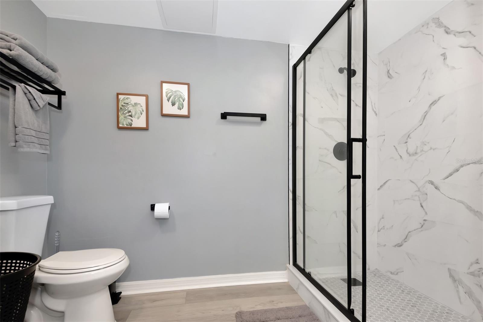 CASTAWAY BEACH RESORT CONDO - Residential