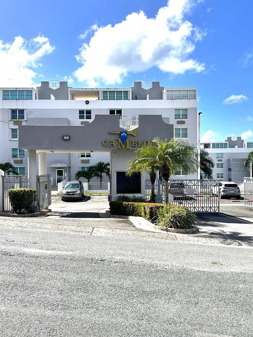 Spacious 3-bedroom, 2.5-bath garden apartment located in the desirable Camelot Condominium. This unit features a comfortable layout with generous living and dining areas, plus a private patio, ideal for outdoor enjoyment and entertaining. The apartment includes two assigned parking spaces and is located within a gated community with controlled access.
The Camelot Condominium offers excellent amenities, including recreational areas, a swimming pool, a basketball court, and a playground, providing a family-friendly environment.
Conveniently located near major highways, the property offers easy access to schools, shopping centers, restaurants, and other essential services, making it an ideal place to call home.