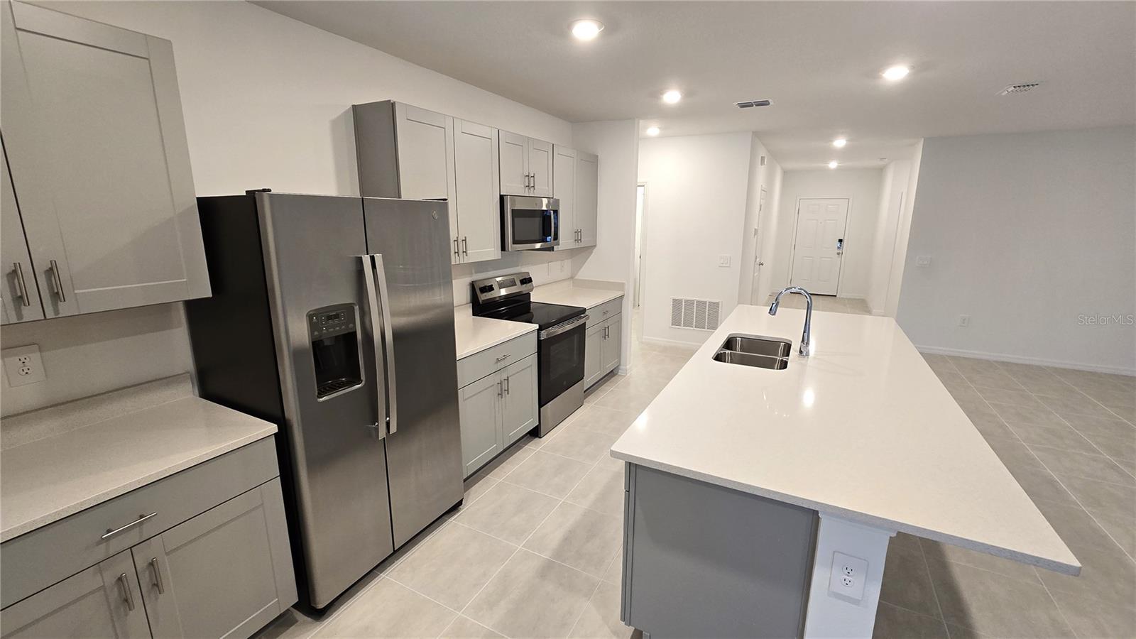 WESTVIEW POD B NEIGHBORHOOD 2A & 2B PH 1 - Residential Lease