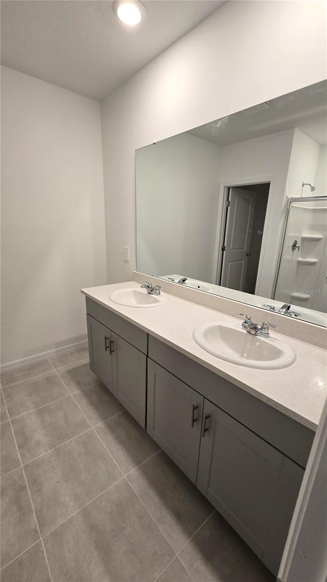 WESTVIEW POD B NEIGHBORHOOD 2A & 2B PH 1 - Residential Lease