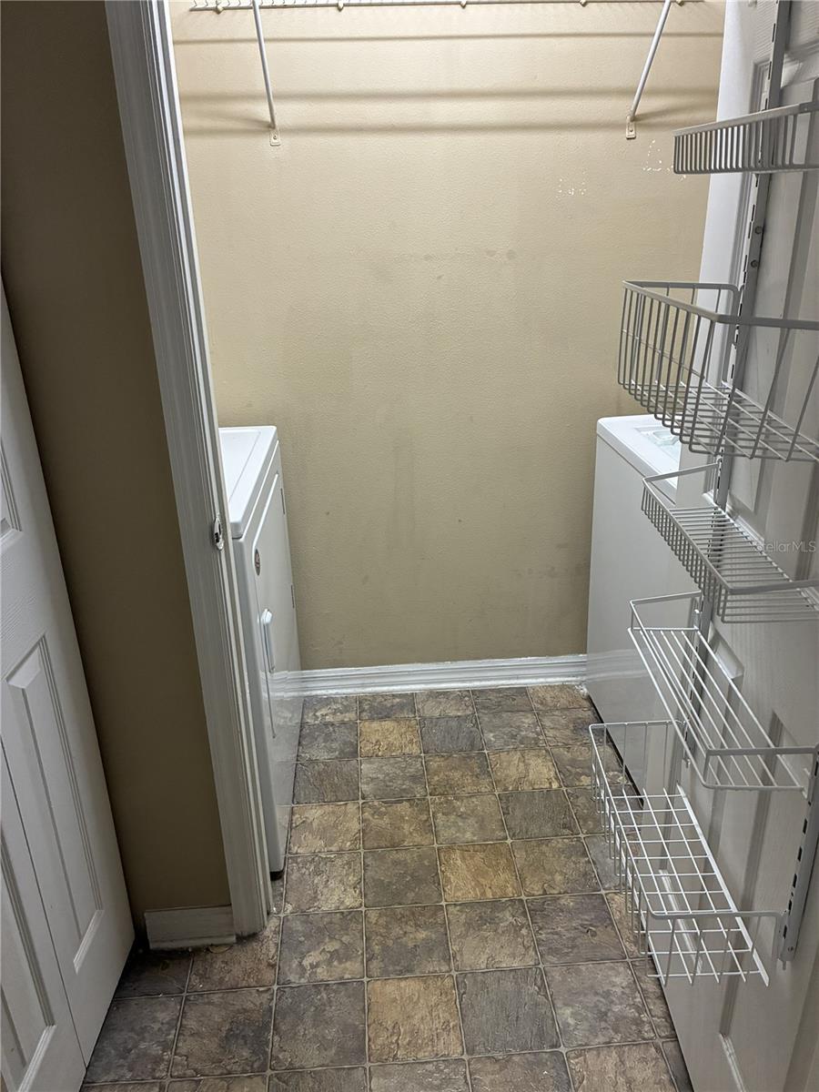 THE PINNACLE AT CARROLLWOOD A - Residential