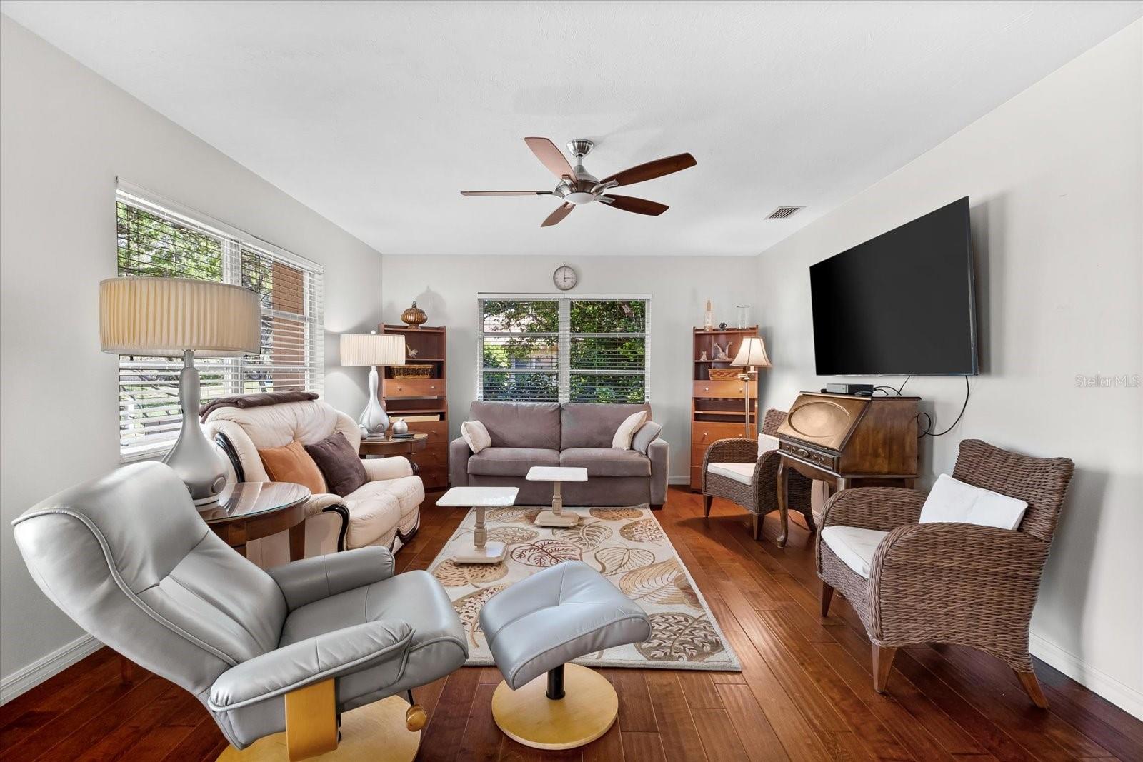 WOODSIDE SOUTH PH 1 2 & 3 - Residential Lease