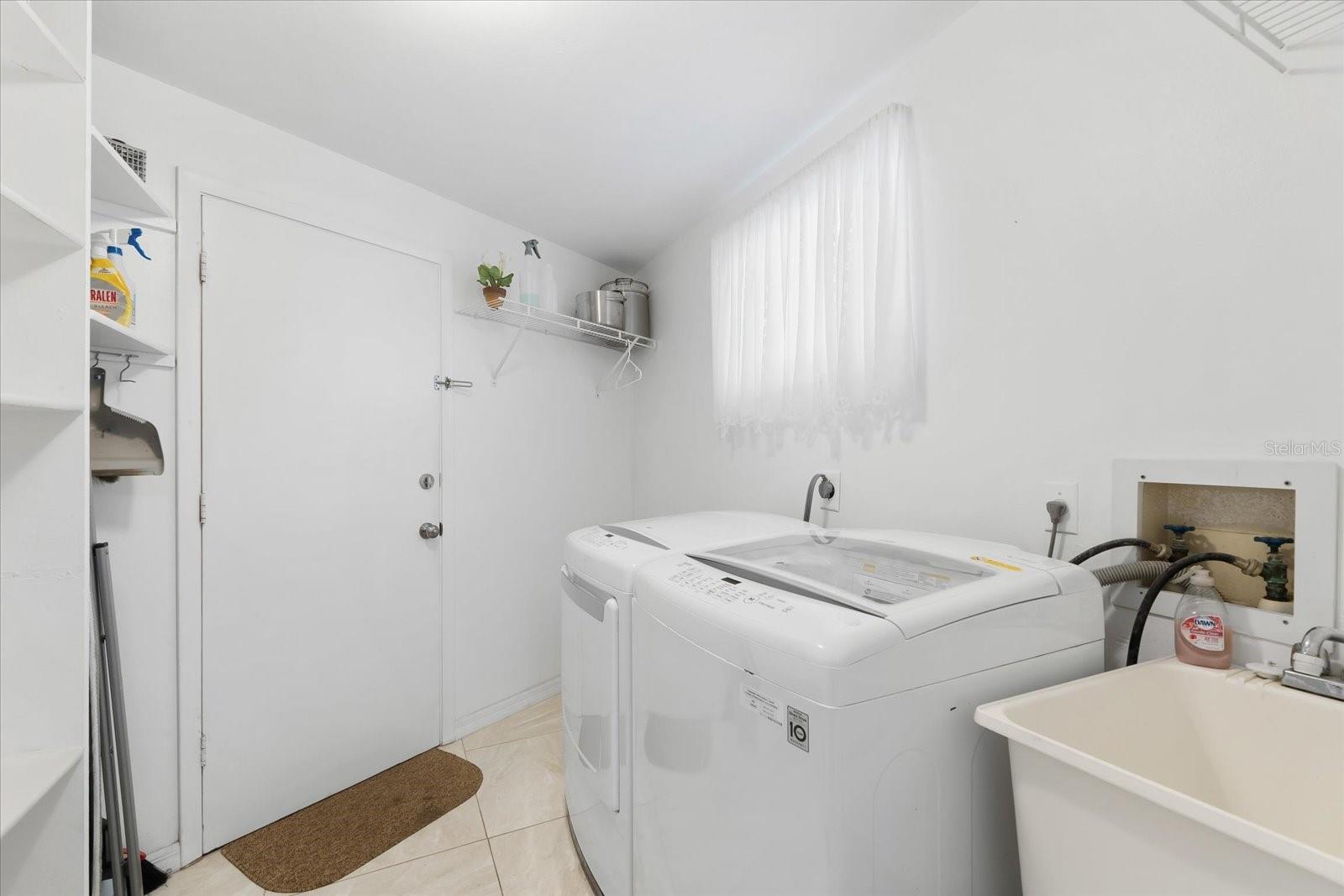 WOODSIDE SOUTH PH 1 2 & 3 - Residential Lease