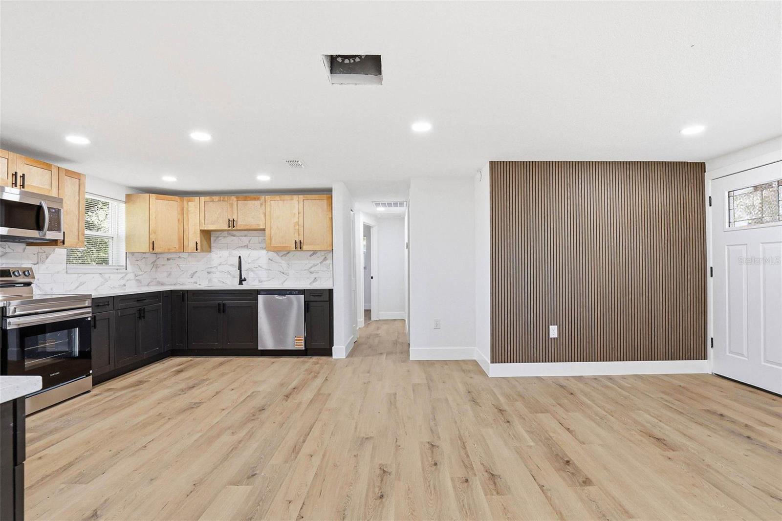 HIGHLAND PINES REV - Residential