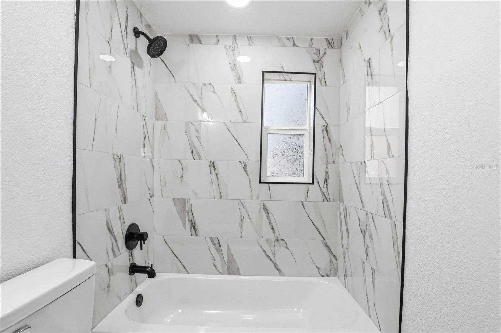 HIGHLAND PINES REV - Residential