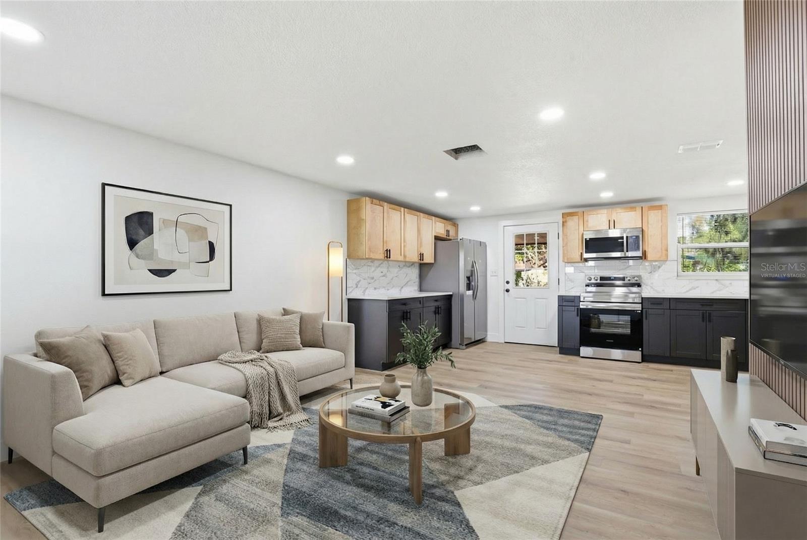 HIGHLAND PINES REV - Residential