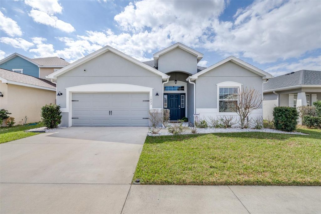 Photo of 1023 Corso Drive, Winter Haven, FL 33884 (MLS # L4959792)