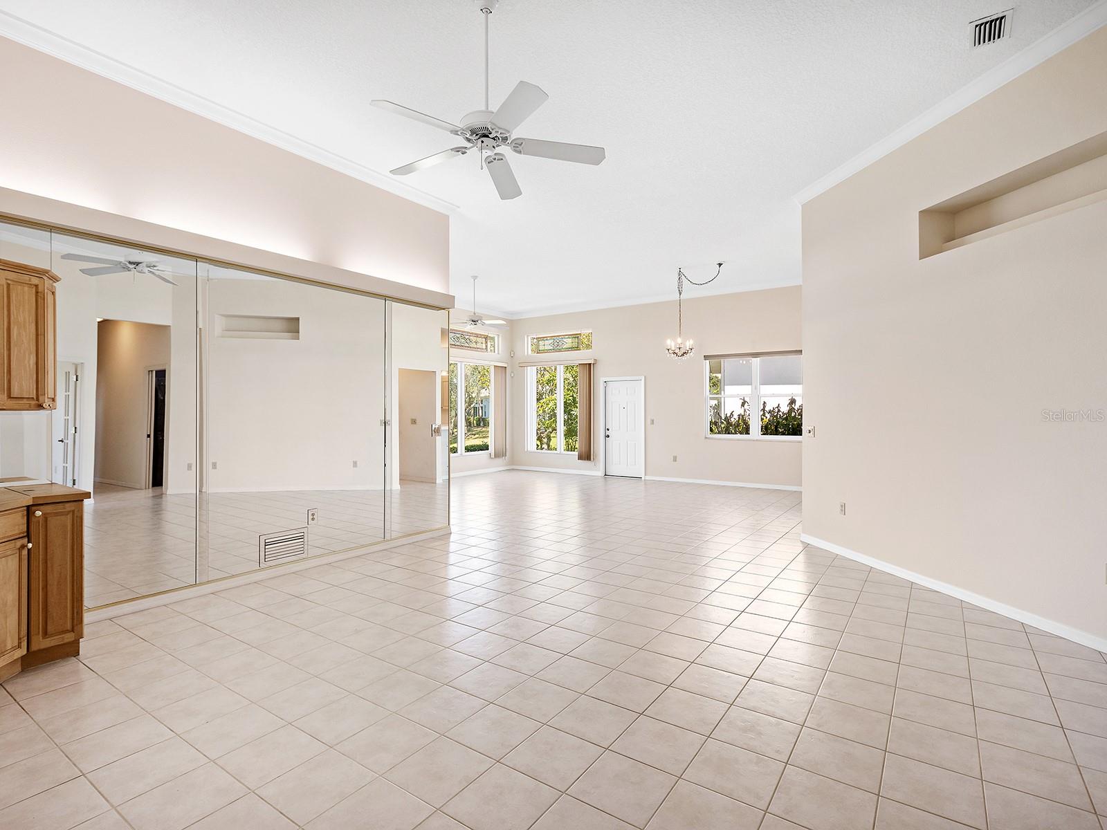 LYNWOOD GLEN - Residential