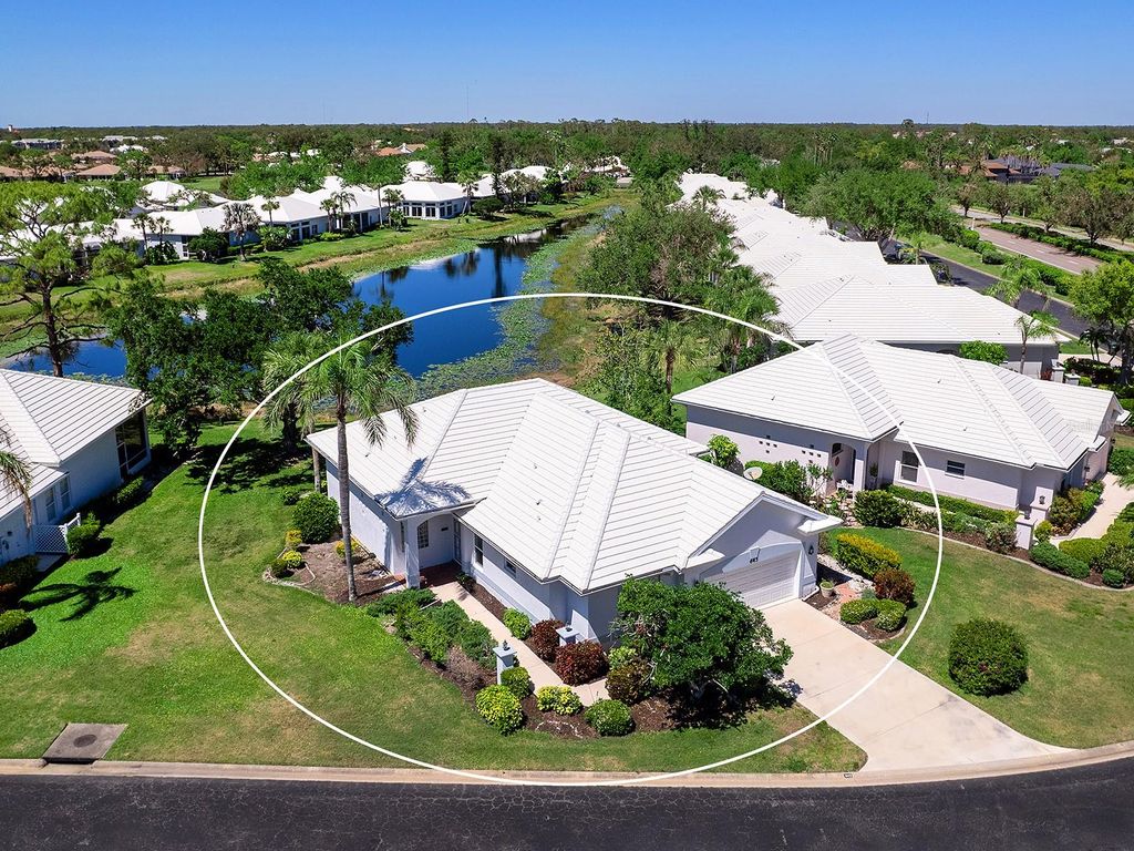 Photo of 643 Crossfield Circle #13, Venice, FL 34293 (MLS # N6141056)