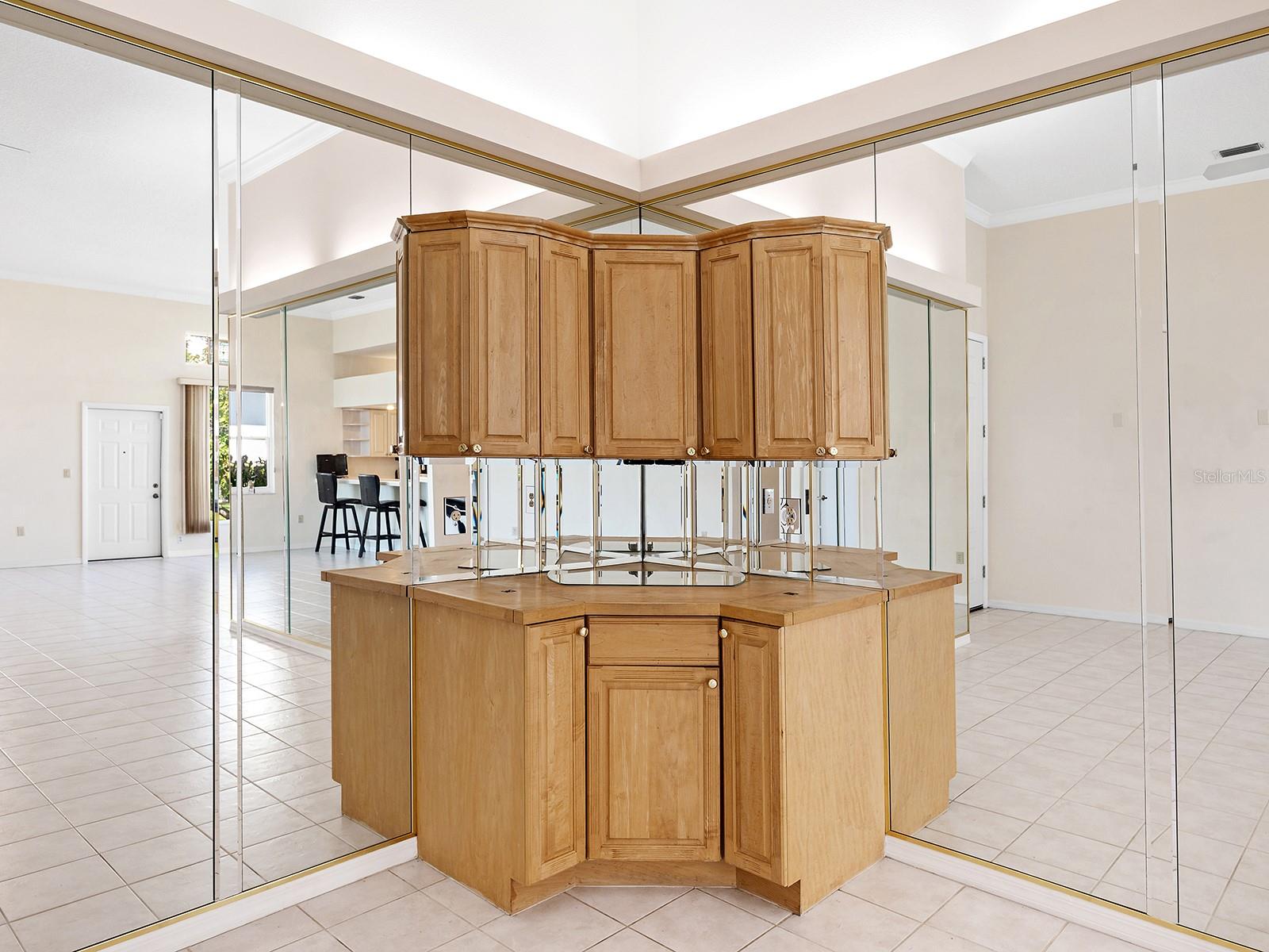 LYNWOOD GLEN - Residential