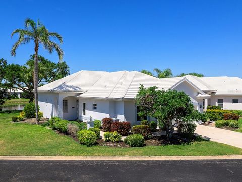 643 CROSSFIELD CIRCLE 13 VENICE FL 34293
