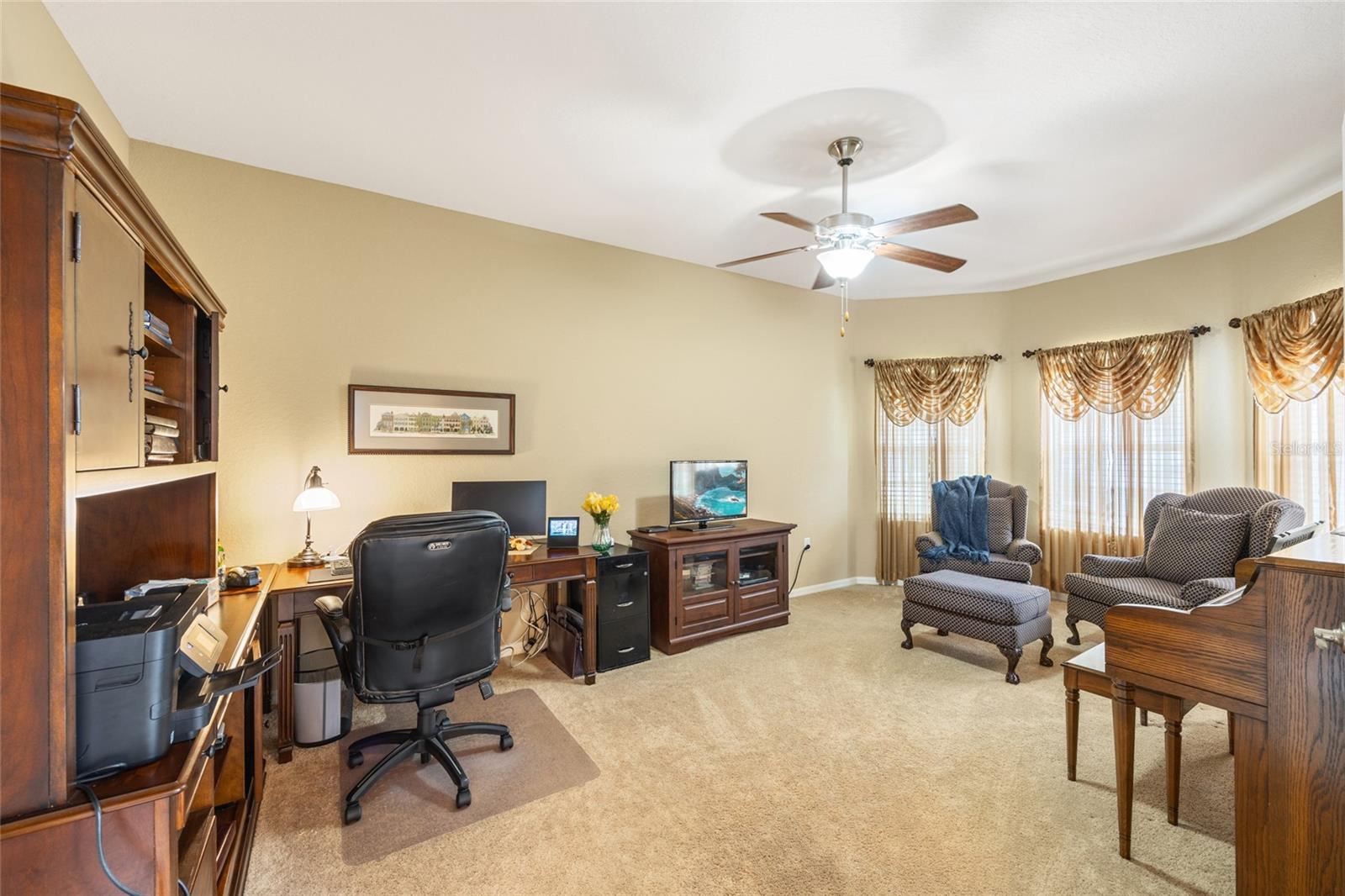 HARTFORD ESTATES - Residential